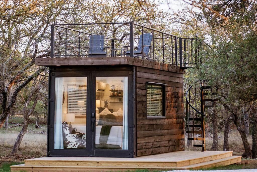 New The Lone Star Shipping Container Villa เฟรเดอริกส์เบิร์ก ภายนอก รูปภาพ